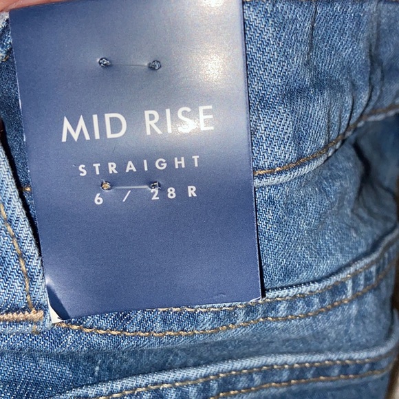 Lucky Brand Mid Rise Authentic Straight Jeans - Picture 4 of 5